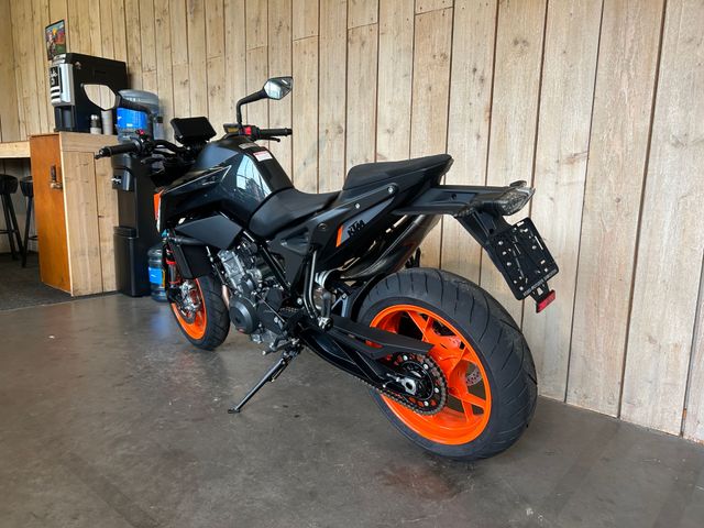 ktm - 790-duke