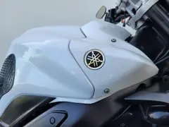 Yamaha FZ 1  -Veel extras ! -Supermooie motor -Akra ! 2009 occasion – foto 7 van 26