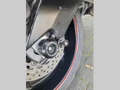 Yamaha FZ 1  -Veel extras ! -Supermooie motor -Akra ! 2009 occasion – foto 17 van 26
