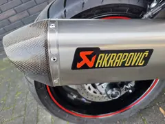 Yamaha FZ 1  -Veel extras ! -Supermooie motor -Akra ! 2009 occasion – foto 19 van 26