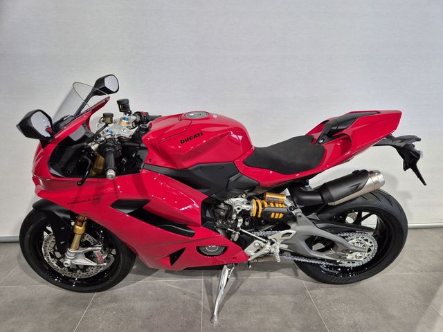 ducati - panigale-v2-s