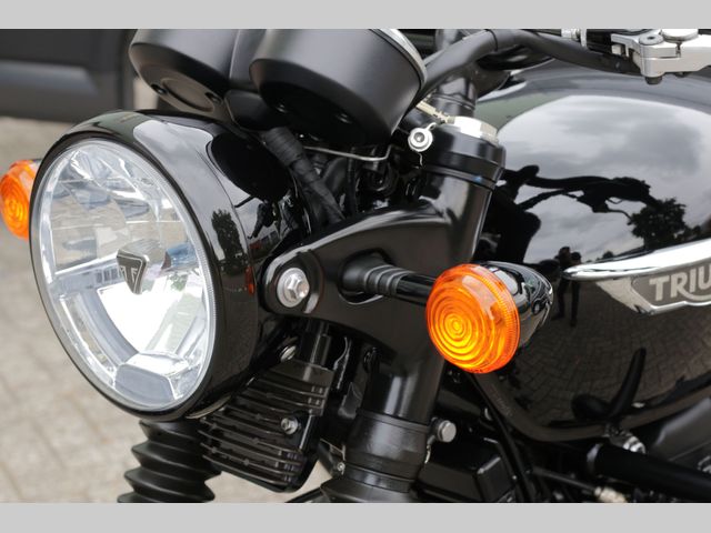 triumph - bonneville-t-120-black