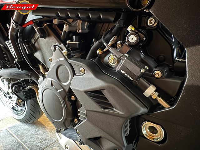 mv-agusta - brutale-800