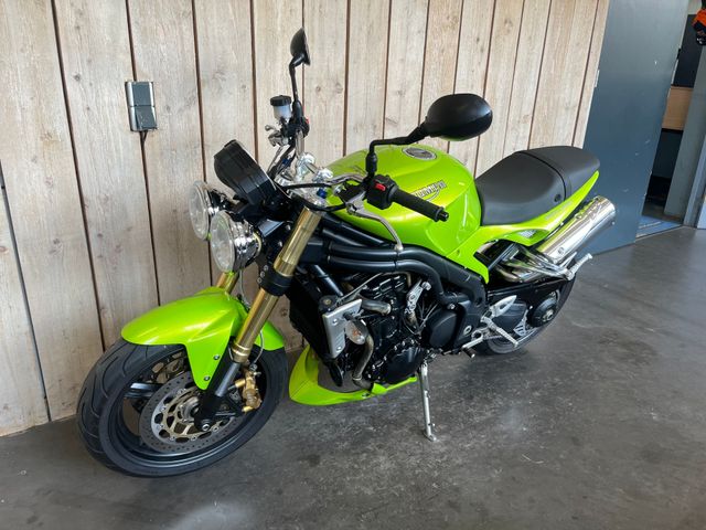triumph - speed-triple