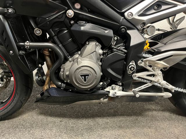 triumph - street-triple-rs