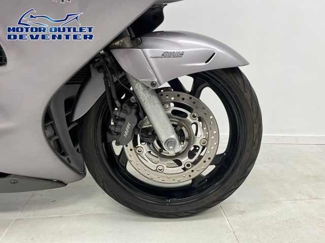 honda - st-1300-pan-european-abs