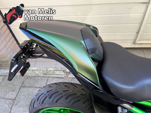 kawasaki - z900