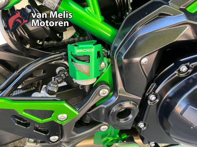 kawasaki - z900