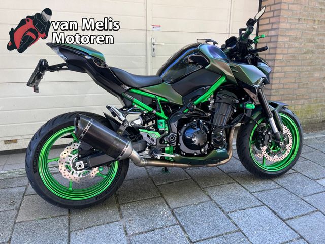 kawasaki - z900