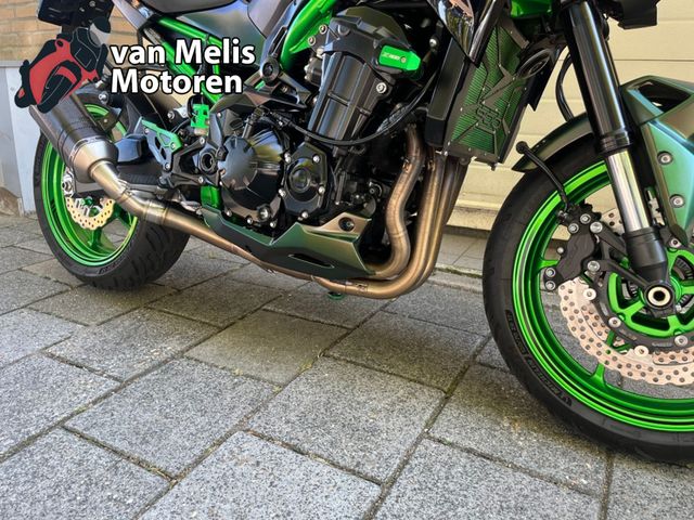 kawasaki - z900