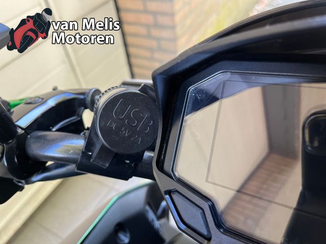 kawasaki - z900