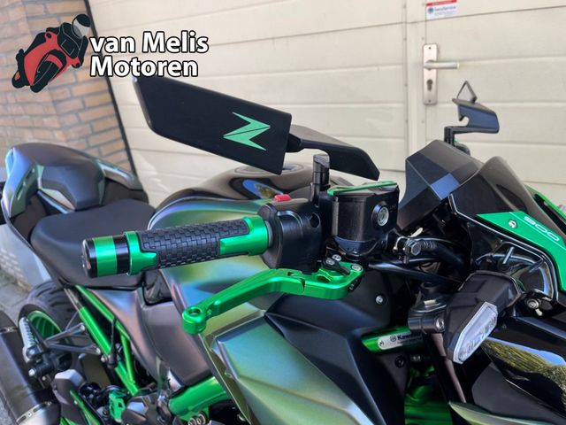kawasaki - z900
