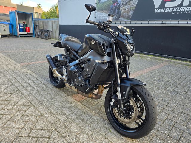 yamaha - mt-09-abs