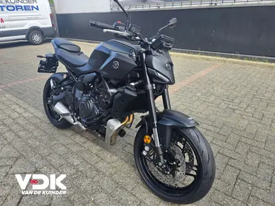 YAMAHA MT 07 ABS – foto 2