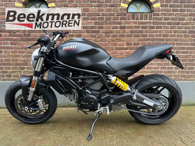 ducati - monster-797