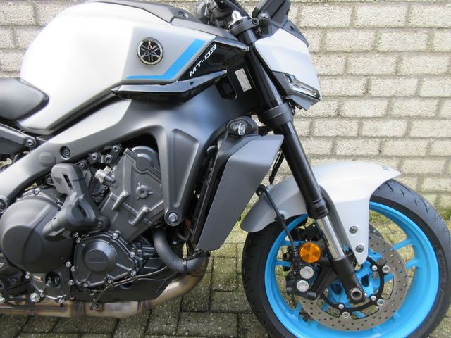 yamaha - mt-09-abs