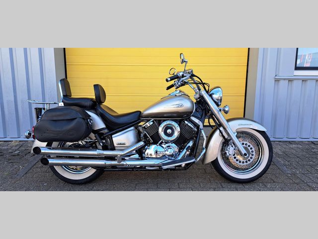 yamaha - xvs-1100-a-dragstar-classic