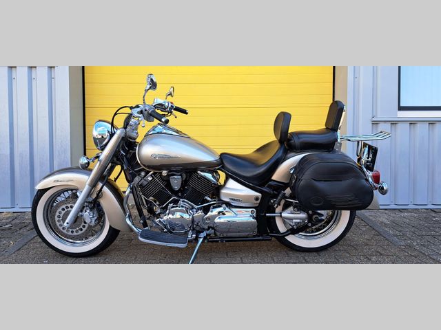 yamaha - xvs-1100-a-dragstar-classic