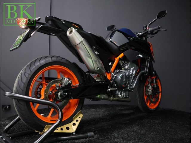 ktm - 890-duke-r