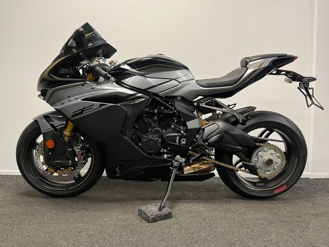 mv-agusta - f3-competizione