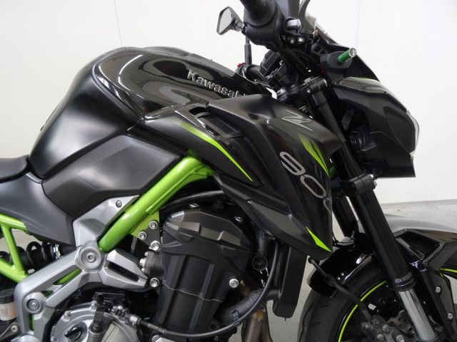 kawasaki - z900
