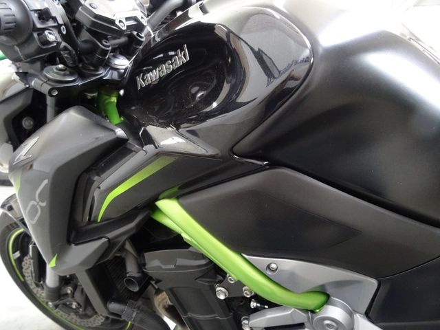 kawasaki - z900