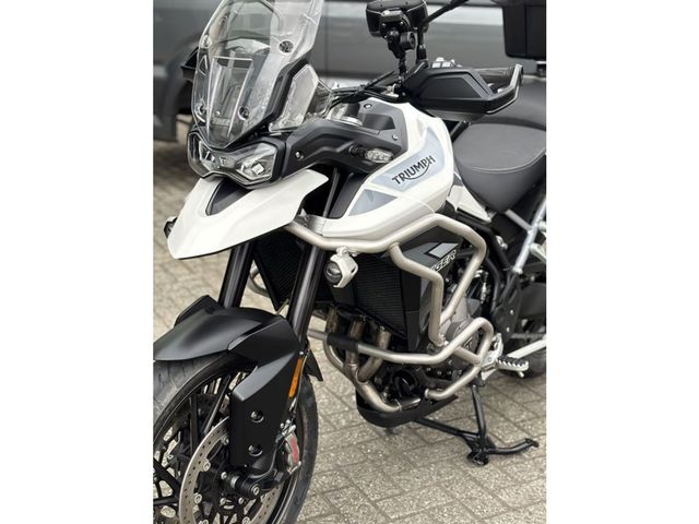 triumph - tiger-900-gt-pro