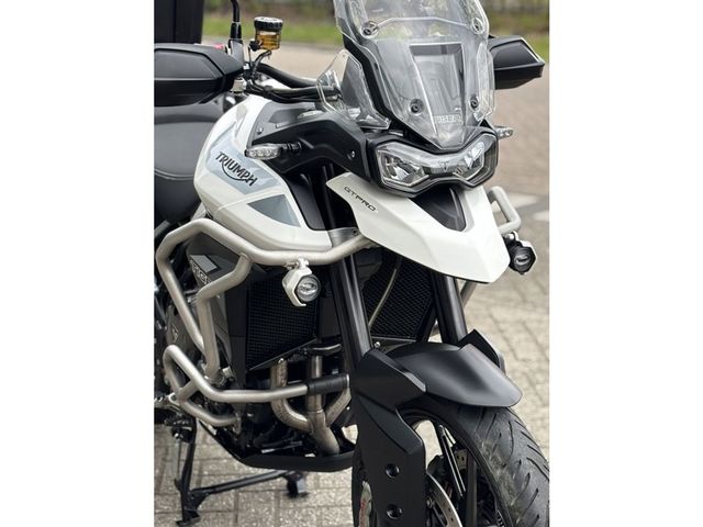 triumph - tiger-900-gt-pro