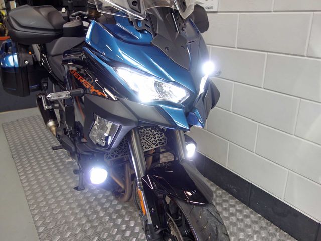 kawasaki - versys-1100-se-grand-tourer