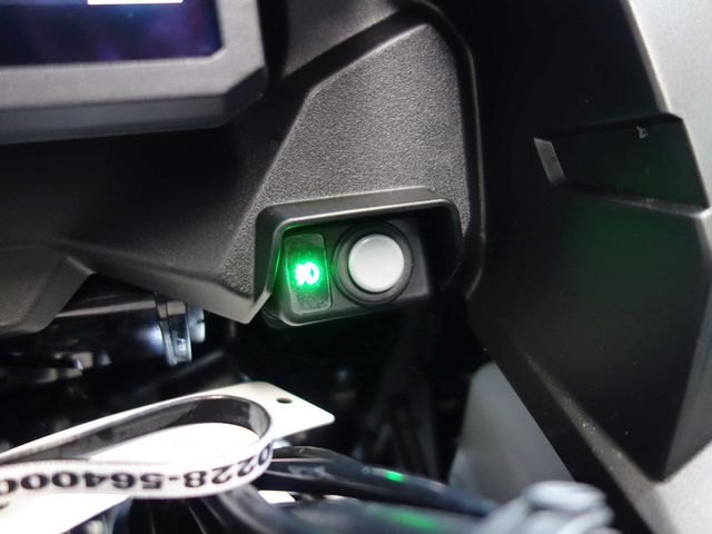 kawasaki - versys-1100-se-grand-tourer