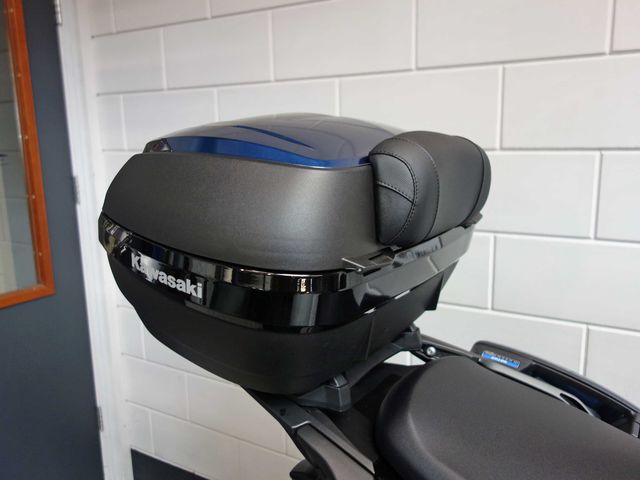 kawasaki - versys-1100-se-grand-tourer