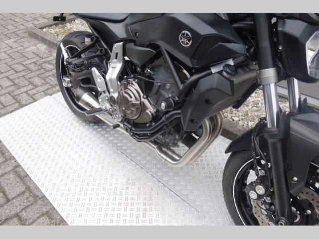 yamaha - mt-07-abs