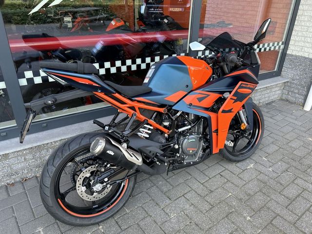 ktm - rc-390