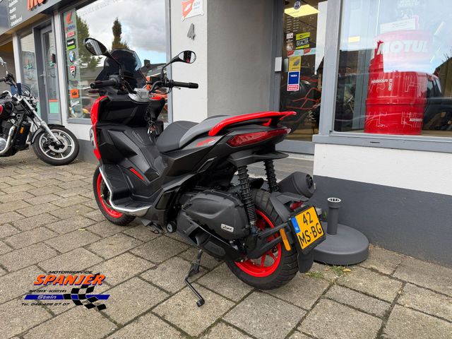 aprilia - sr-gt-200