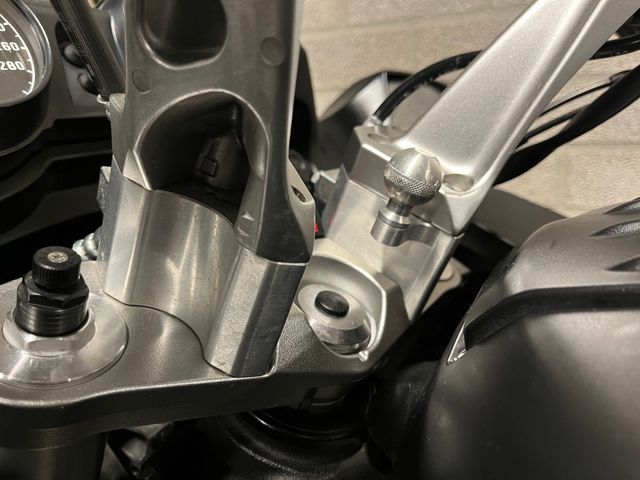 kawasaki - gtr-1400