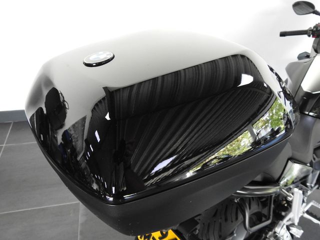 bmw - r-1250-rs