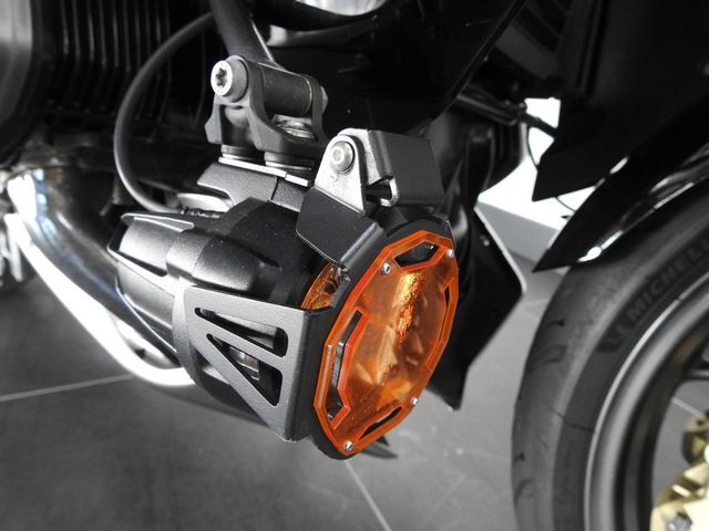 bmw - r-1250-rs