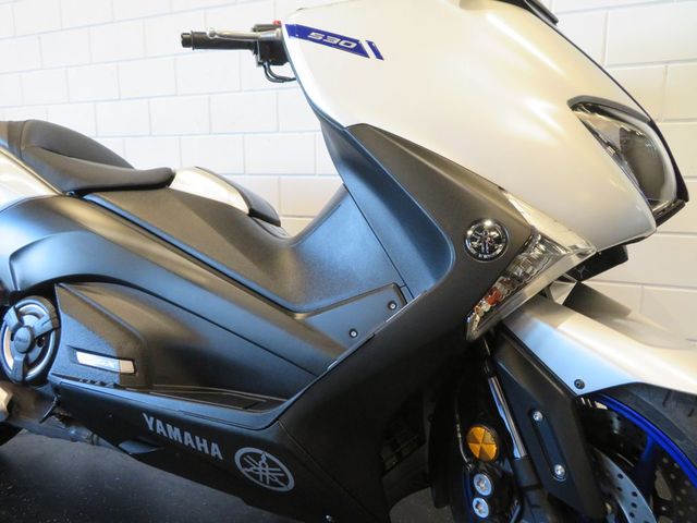 yamaha - xp-530-t-max