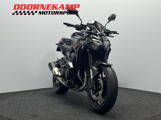 kawasaki - z900