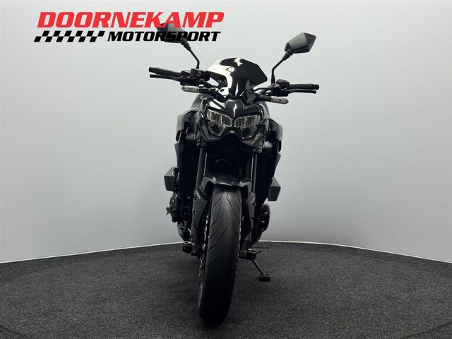 kawasaki - z900