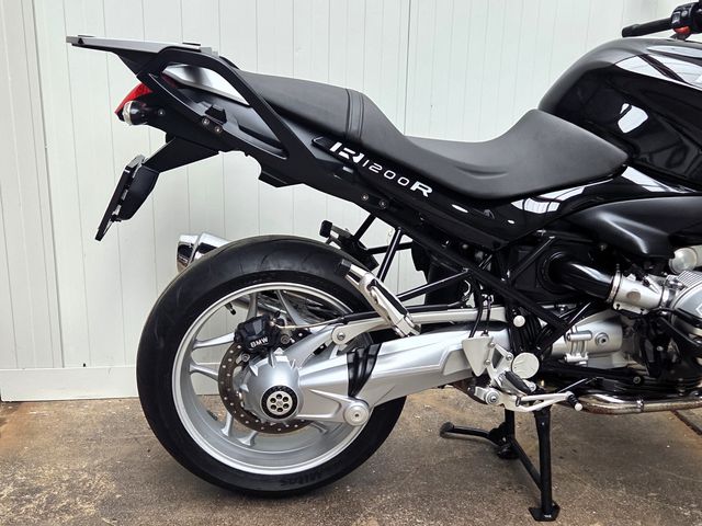 bmw - r-1200-r-abs