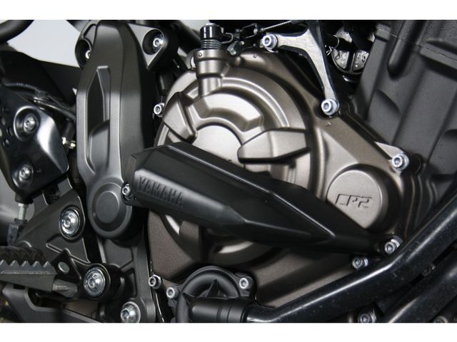 yamaha - xsr-700-xtribute