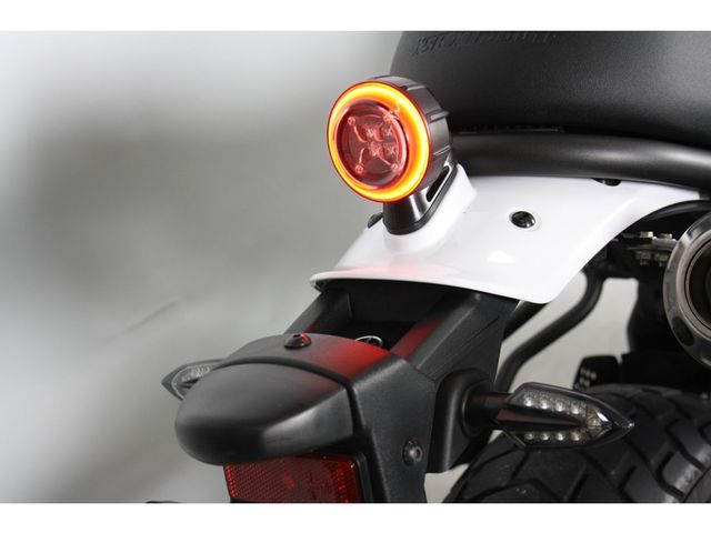 yamaha - xsr-700-xtribute