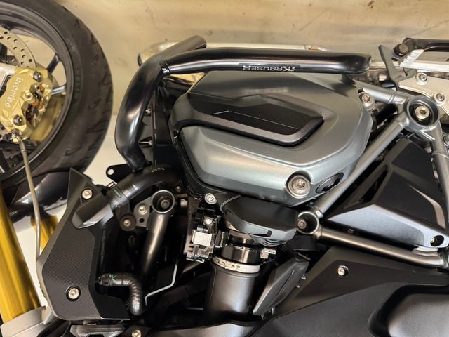 bmw - r-1200-r-abs