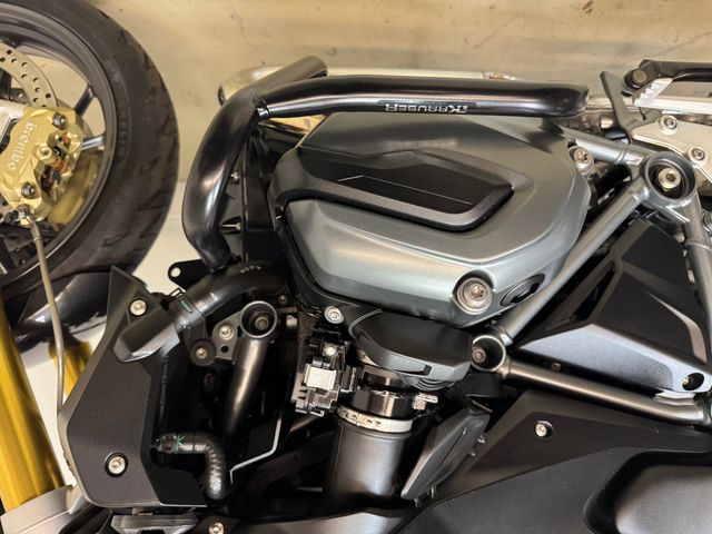 bmw - r-1200-r-abs