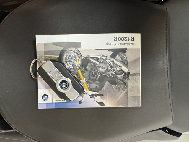 bmw - r-1200-r-abs