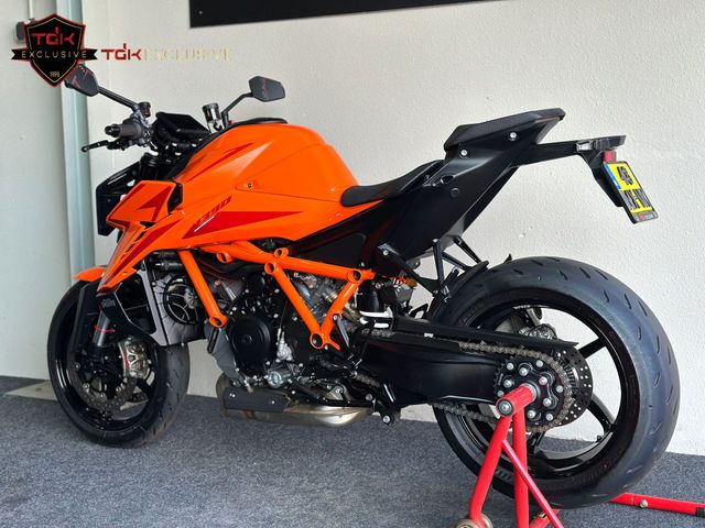ktm - 1390-super-duke-r
