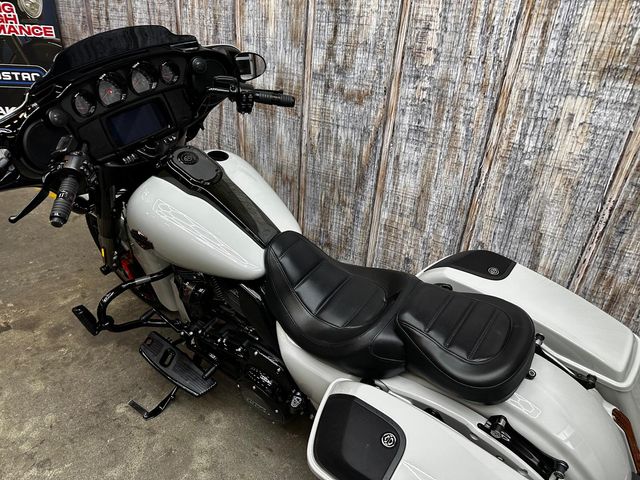 harley-davidson - street-glide-cvo-flhxse
