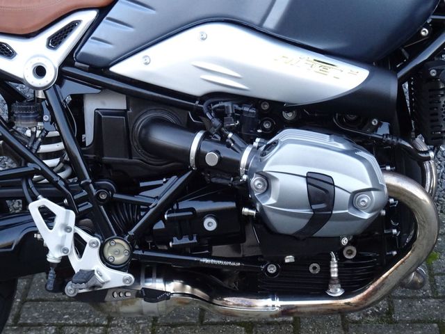 bmw - r-nine-t-scrambler