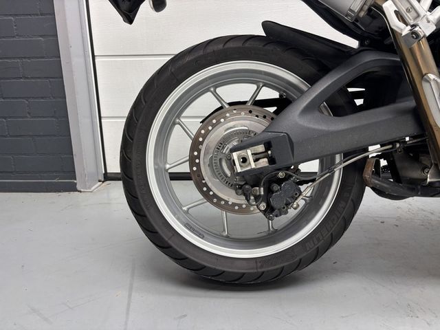 triumph - tiger-1050